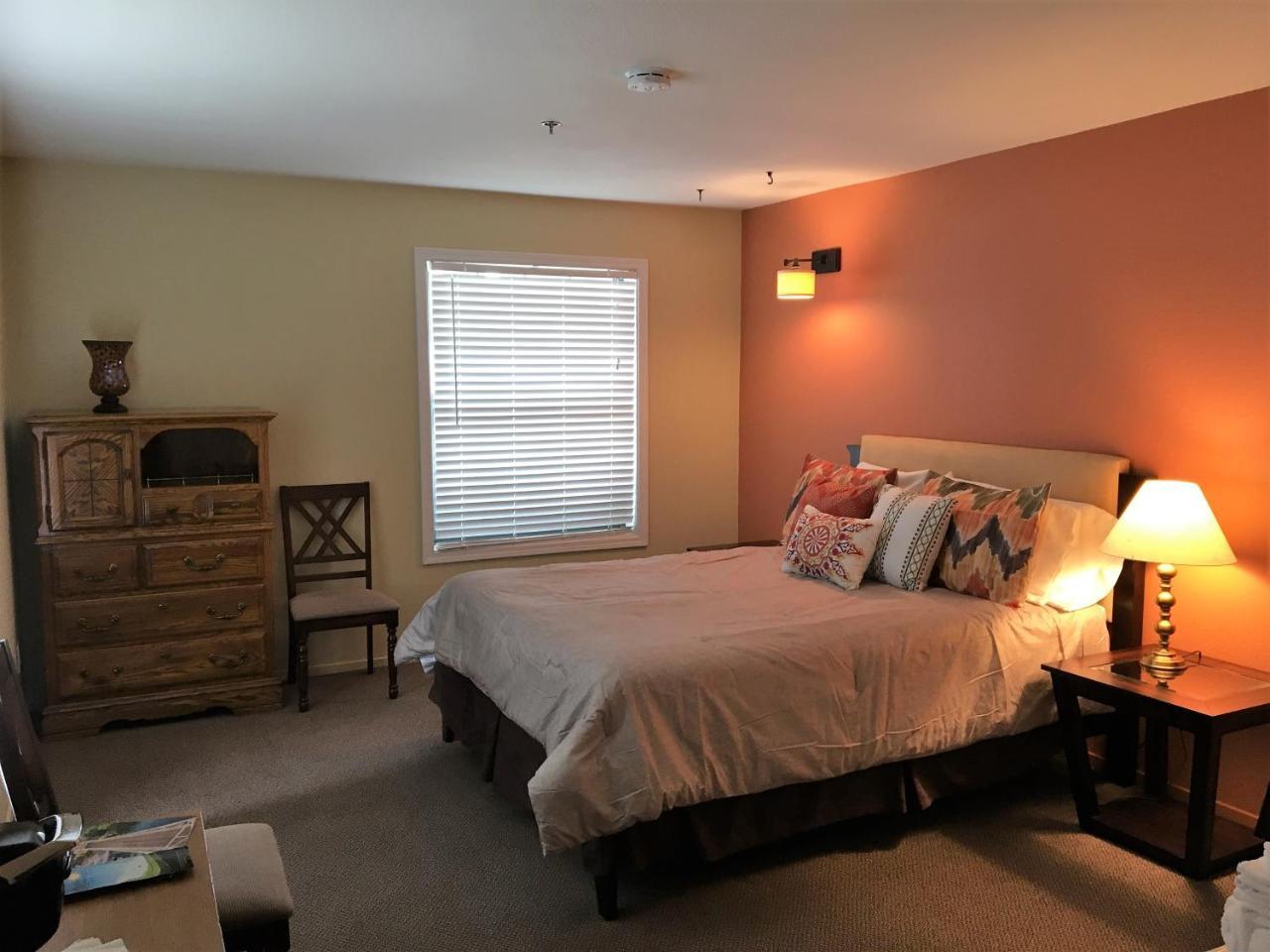 Wine Country Inn Freeport